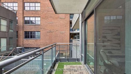 Glasshouse Lofts , #208 - Photo 3