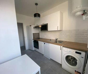 Appartement Corbeil Essonnes 3 pièce(s) 53.4 m2 - Photo 2