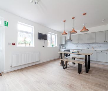 1 bedroom house of multiple occupation to rent - Photo 3