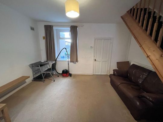 2 bedroom house to rent - Photo 1