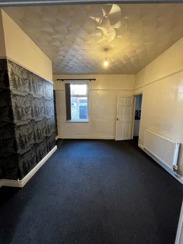 2 Bed Terraced House, Neston Street, L4 - Photo 5
