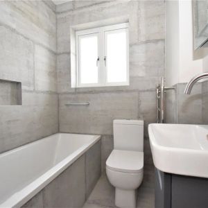 2 bedroom flat in Twickenham - Photo 3