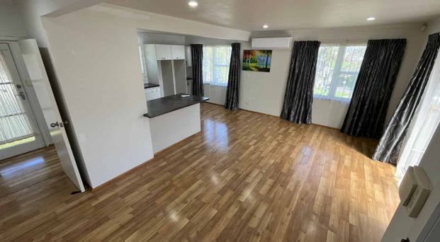 Spacious 3 Bedroom Standalone Property in Henderson - Photo 1