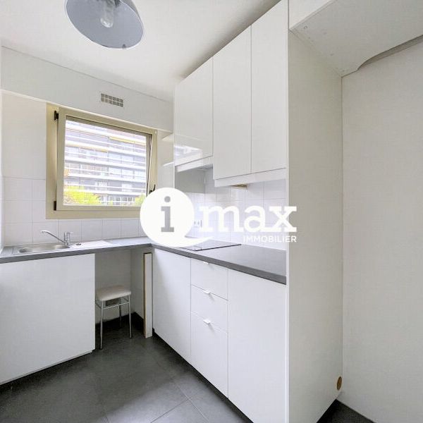 Location Appartement COURBEVOIE - - Photo 1
