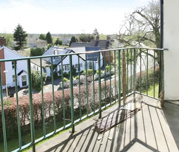 2 bed flat to rent in Burford Court, Rances Lane, Wokingham, Berksh... - Photo 6