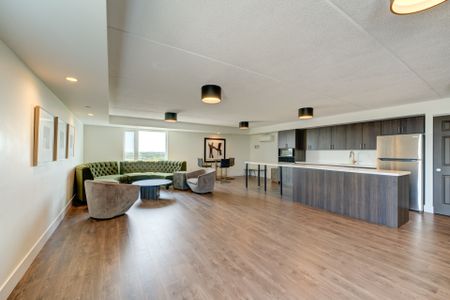 For Lease - 716 Main Street, Milton, Ontario - Photo 5