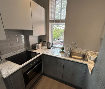 2 bedroom apartment to rent - Photo 4
