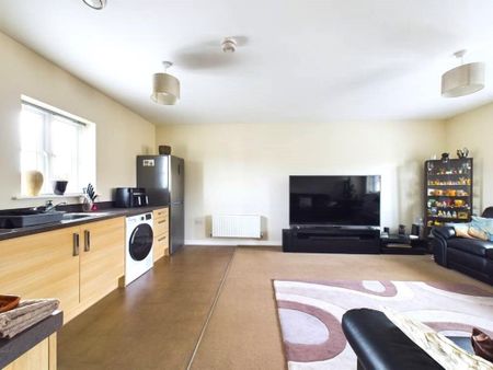 2 bedroom semi-detached house to rent - Photo 3
