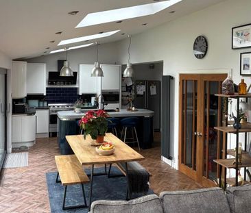 3 bedroom detached house to rent - Photo 4