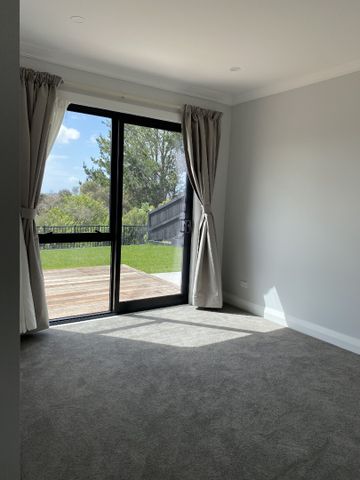 Property Management39 Kewa Drive, Albany Heights - Unit for Rent - Photo 2