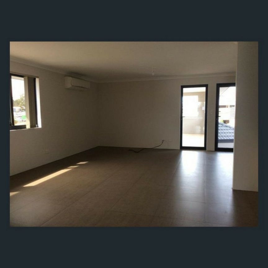 Don't miss out on this property! - Photo 1