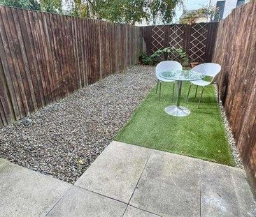 Victoria Lane, Swinton, M27 - Photo 3
