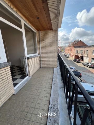 Charmant gerenoveerd appartement met 3 slaapkamers en 2 terrassen - Foto 5