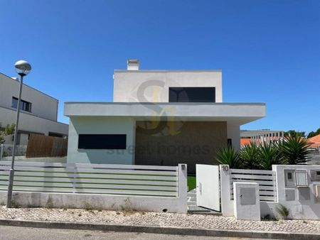 3 room luxury House for rent in Sesimbra, Distrito de Setúbal - Photo 2