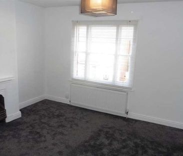 Milton Street, Higham Ferrers, Northants, NN10 - Photo 2