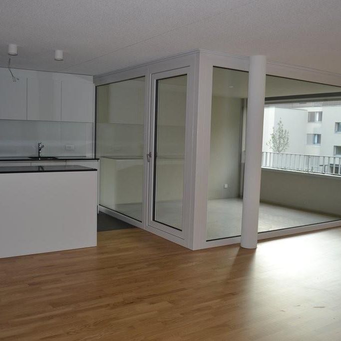 Tolle 4.5-Zimmerwohnung zu vermieten! - Foto 1