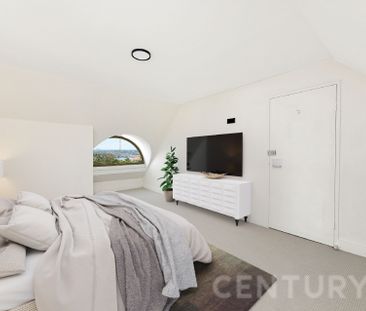 &quest;Stylish Top-Floor Apartment with Expansive Terrace & Harbour... - Photo 4