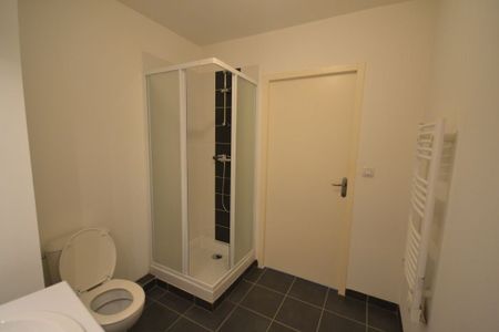 Location Appartement 2 pièces 38m² NANTES 44200 - Photo 5