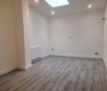 1 bedroom Flat To Let - Photo 1