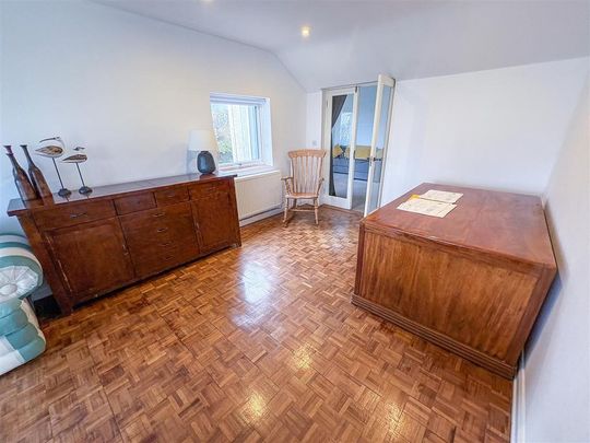 4 bedroom property to rent - Photo 1