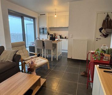 Appartement te huur in Mortsel voor € 895 met 1 slaapkamer - Photo 3
