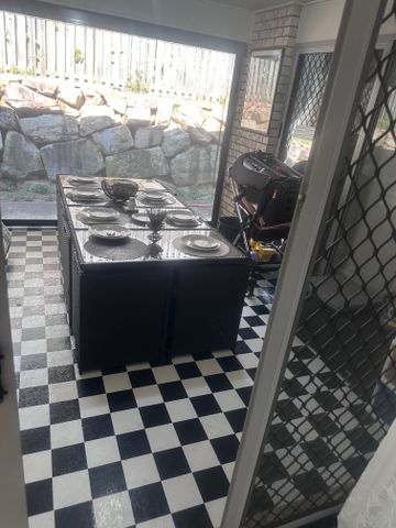 Redbank Plains - Photo 3