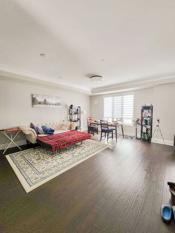 For Lease - 390 Highway 7 N/A Unit# Th 2, Richmond Hill, Ontario - Photo 4