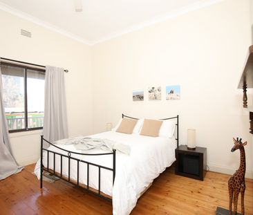 29 Victoria Street, Flemington VIC 3031 - Photo 2