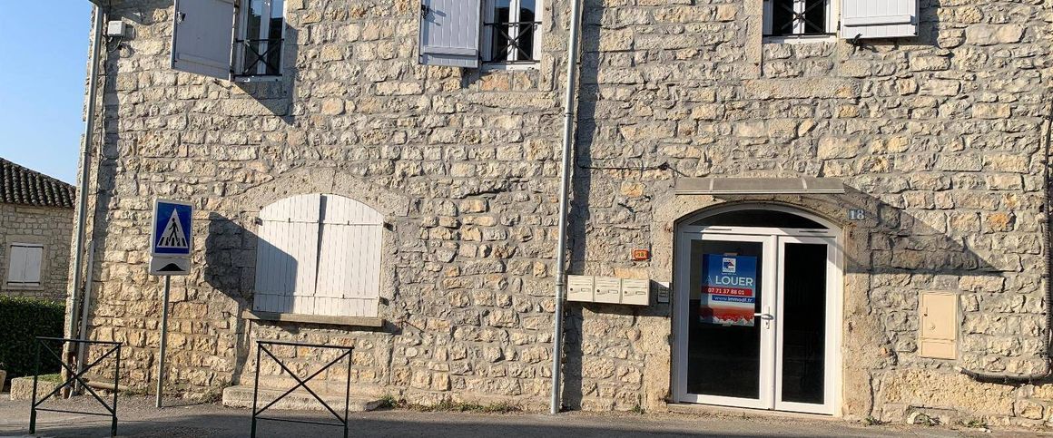 Location appartement 3 pièces 60.56 m² à Chandolas (07230) - Photo 1