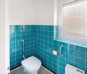 Alt-Hürth! Überwiegend renovierte 2-Zimmer Mietwohnung im Hochparte... - Photo 1