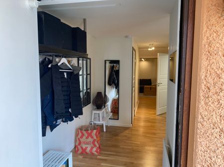 Körsångarvägen, Skogås - Foto 2