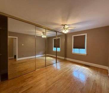 For Lease - 12 Monkton Avenue, Toronto, Ontario - Photo 2