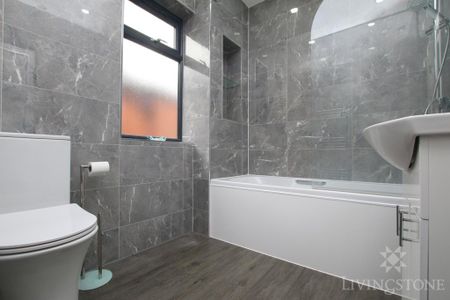 4 bedroom terraced house to rent - Photo 4