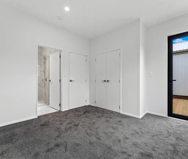 16 Taukahiwi Road, Pukekohe, Auckland - Photo 2
