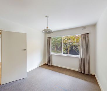 3/4 Burns Street, Elwood VIC 3184 - Apartment For Rent | Domain - Photo 3