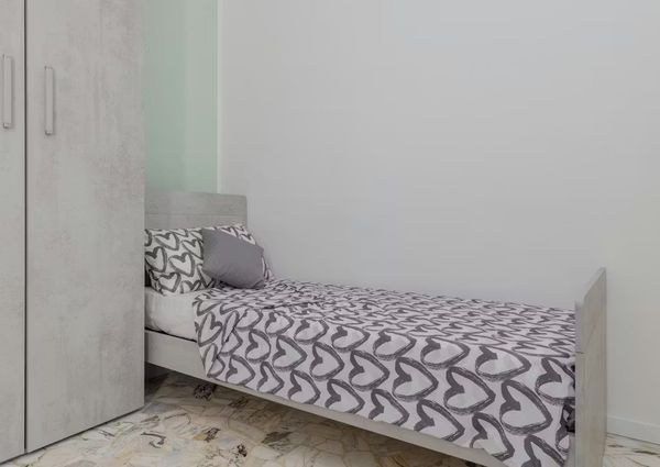 Via Castelfidardo, Padova, Veneto 35141