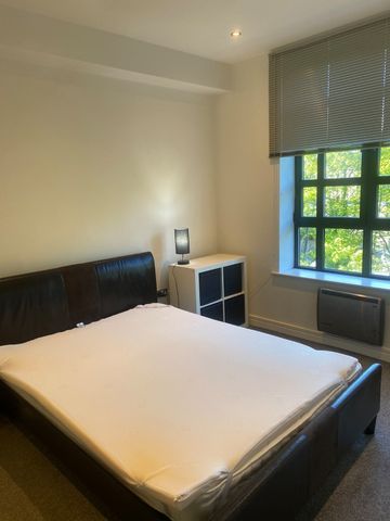 Flat 194, Melting Point, Huddersfield... - Photo 4