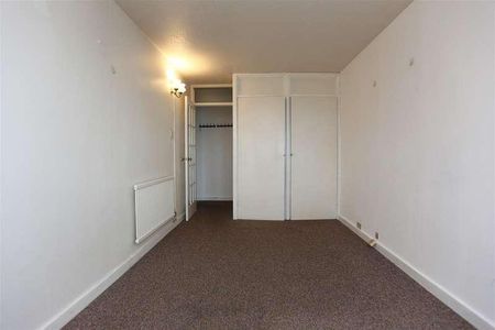 High Street, Brighton, BN2 - Photo 4