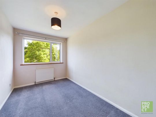 4 bedroom detached house to rent - Photo 1