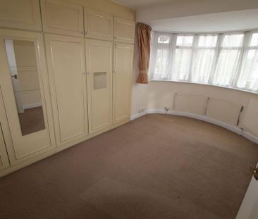 3 bedroom semi-detached house to rent - Photo 6