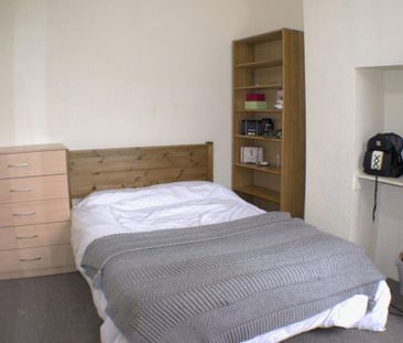 4 bedroom house to rent - Photo 3