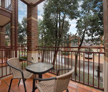 AN IMMACULATE 3 BEDROOM TERRACE HOME - Photo 2