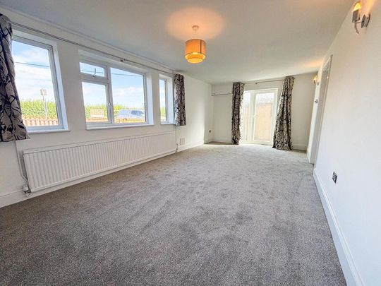 3 bedroom house to rent - Photo 1