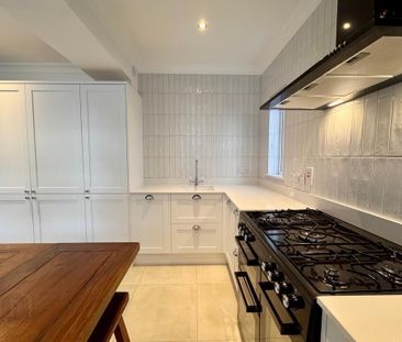 6 Ulsterville Drive, Belfast, BT9 7BD - Photo 4