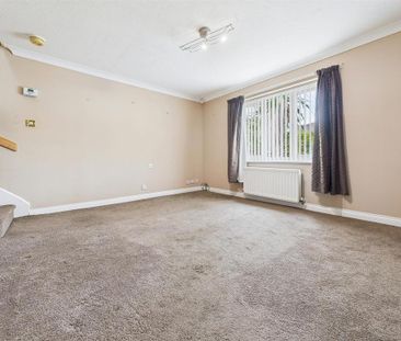 2 bedroom semi-detached house to rent - Photo 2