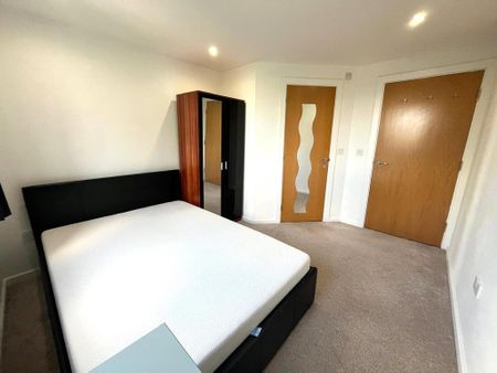 2 bedroom apartment to rent - Photo 4