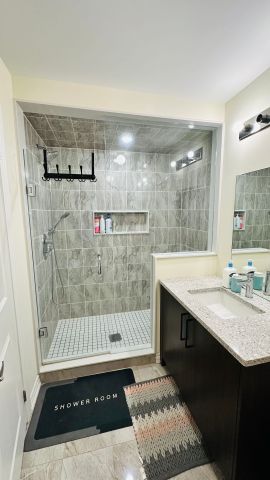 For Lease - 131 Closson Drive, Whitby, Ontario - Photo 2