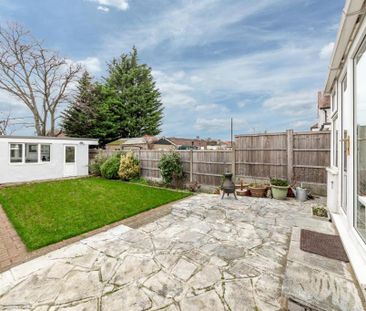 4 bedroom terraced house to rent - Photo 6