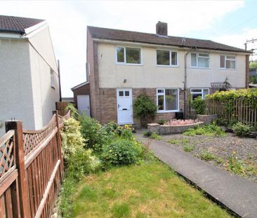3 bedroom semi-detached house to rent - Photo 2