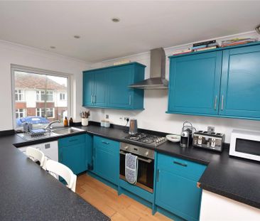 2 bedroom flat to rent - Photo 6
